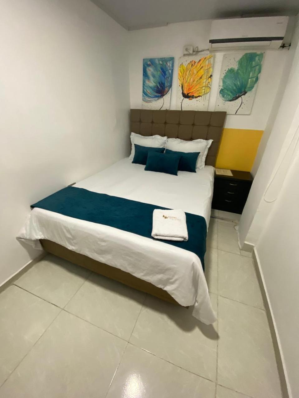 Hotel Light Plaza 阿瓜奇卡 外观 照片